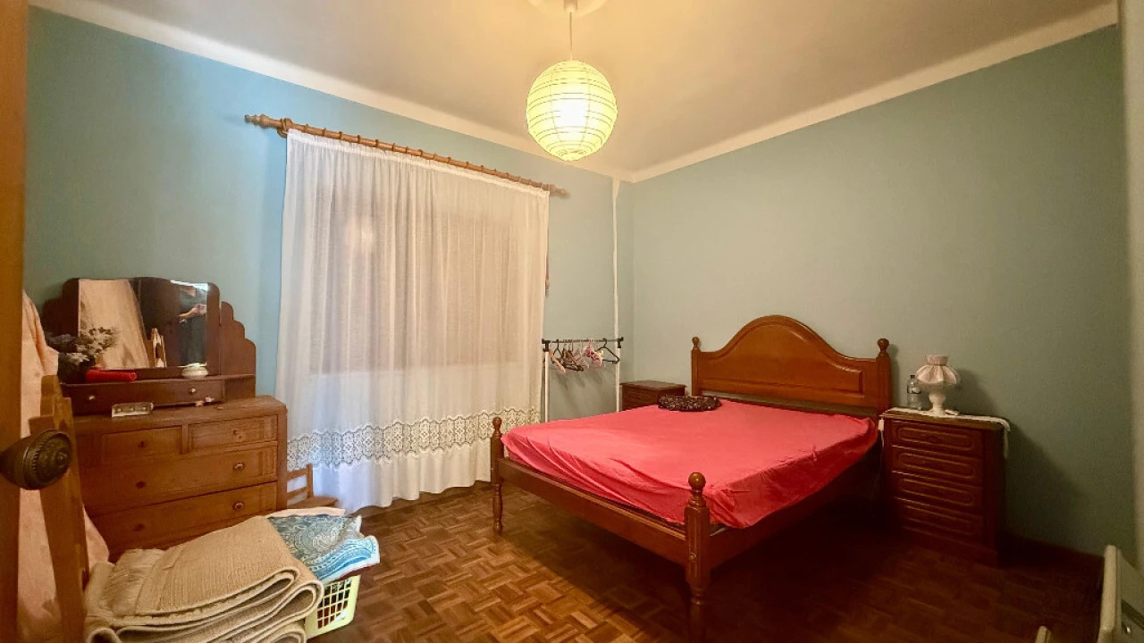 Moradia T2 para Venda em Lousã e Vilarinho Foto 4