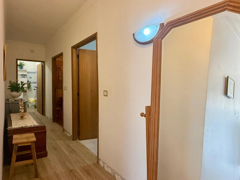 Moradia T2 para Venda em Lousã e Vilarinho Foto 3