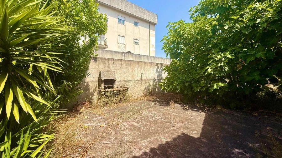 Moradia T2 para Venda em Lousã e Vilarinho Foto 12