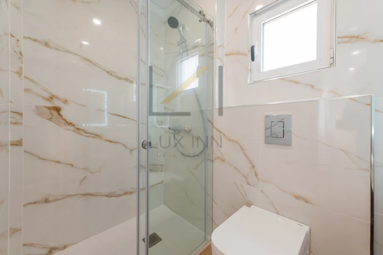 Moradia T5 para Venda em Carcavelos e Parede Foto 61