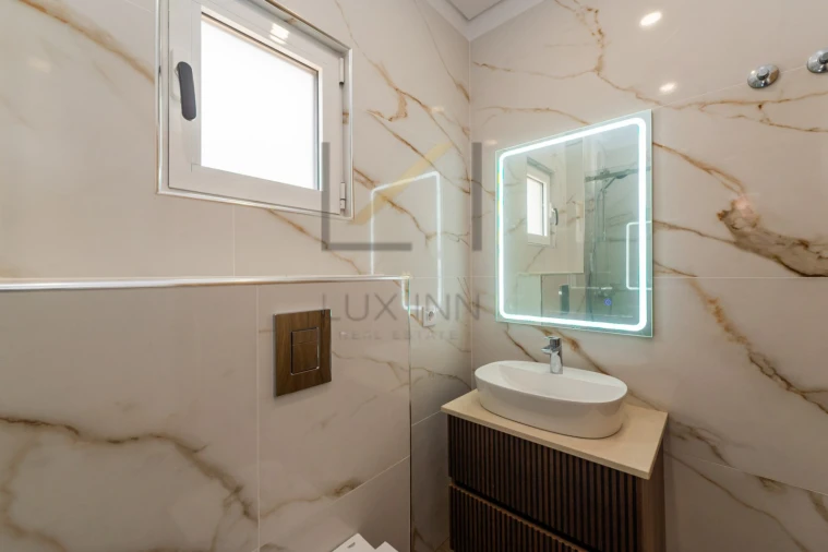 Moradia T5 para Venda em Carcavelos e Parede Foto 62