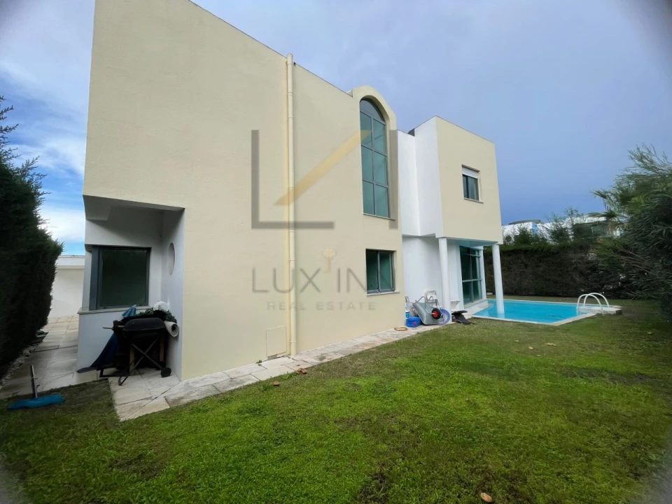 Moradia T3 para Venda em Quinta do Anjo Foto 6