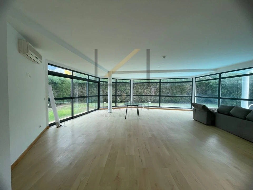 Moradia T3 para Venda em Quinta do Anjo Foto 17