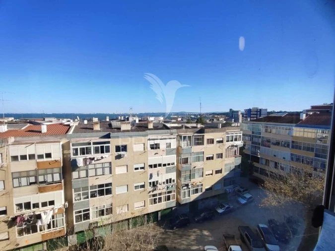 Apartamento T3 para Venda em Almada, Cova da Piedade, Pragal e Cacilhas Foto 4