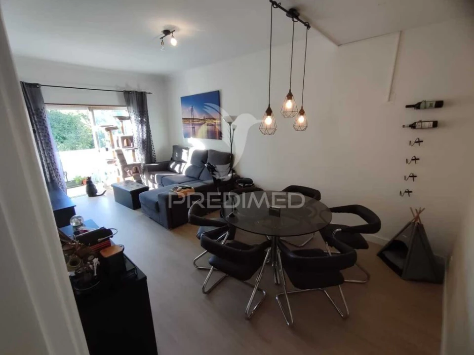 Apartamento T3 para Venda em Almada, Cova da Piedade, Pragal e Cacilhas Foto 3