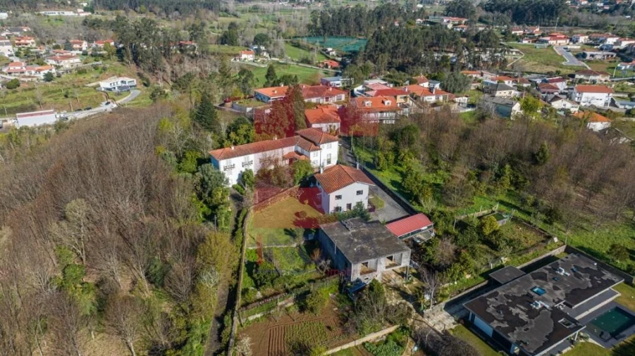 Moradia T5 para Venda em Pico de Regalados, Gondiães e Mós Foto 34