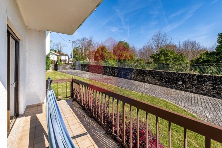 Moradia T5 para Venda em Pico de Regalados, Gondiães e Mós Foto 24