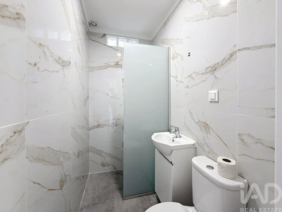 Moradia T3 para Venda em Funchal (São Pedro) Foto 11