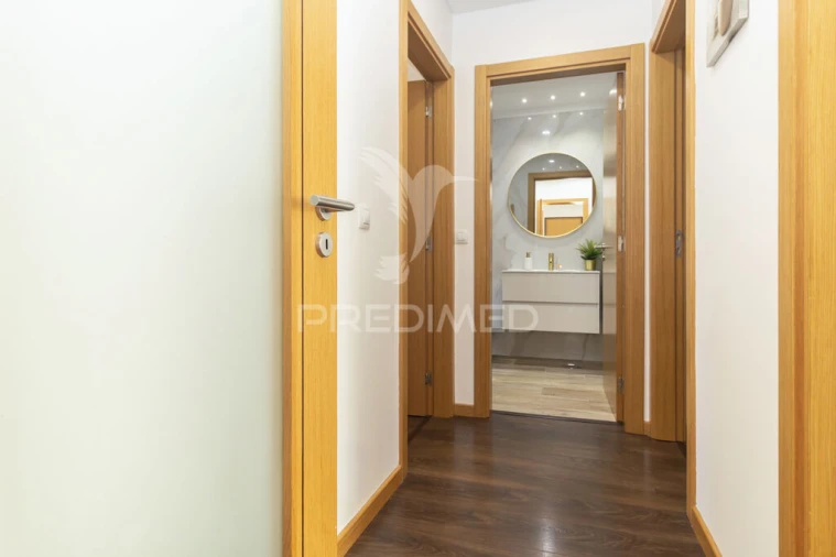 Apartamento T3 para Venda em Seixal, Arrentela e Aldeia de Paio Pires Foto 20