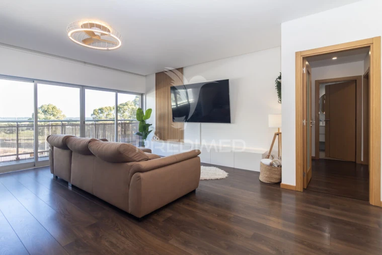 Apartamento T3 para Venda em Seixal, Arrentela e Aldeia de Paio Pires