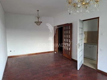 Apartamento T3 para Venda em Bonfim