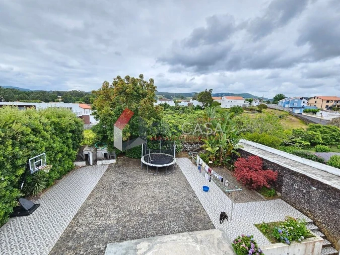 Moradia T5 para Venda em São Mateus da Calheta Foto 37