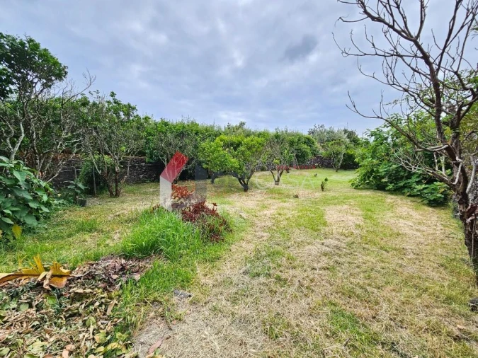 Moradia T5 para Venda em São Mateus da Calheta Foto 25