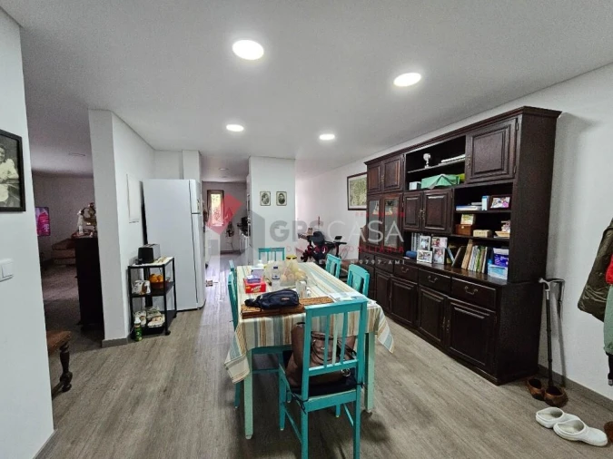 Moradia T5 para Venda em São Mateus da Calheta Foto 30