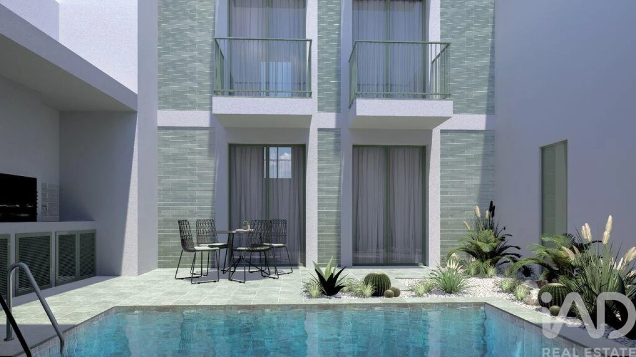 Moradia T9 para Venda em Faro (Sé e São Pedro) Foto 5