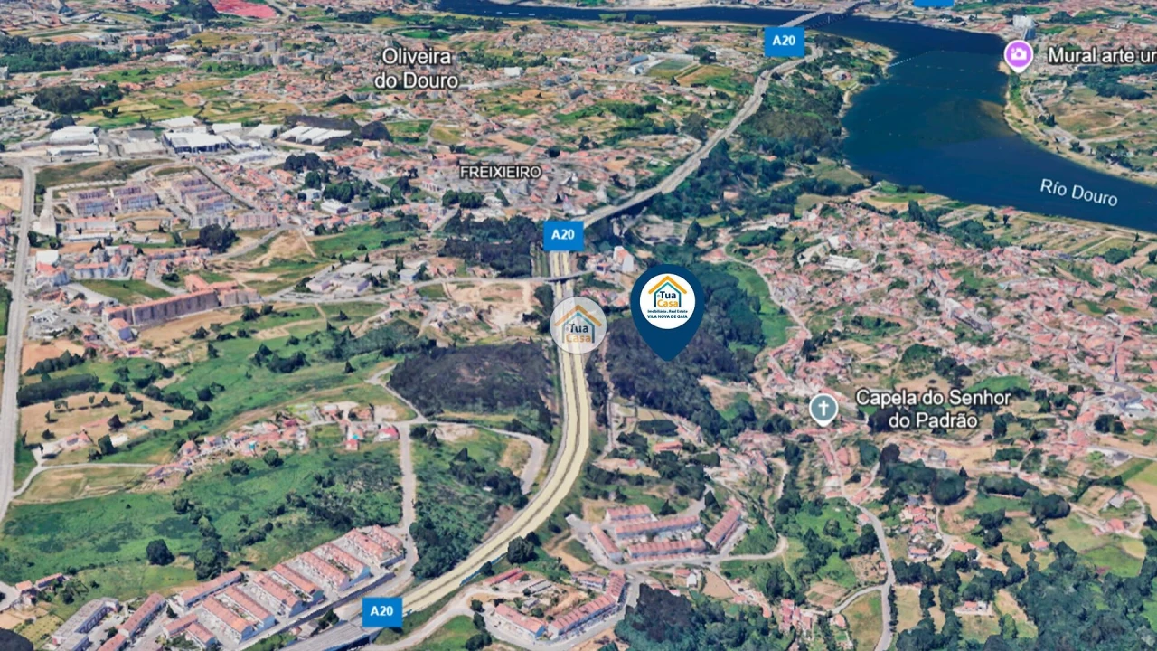 Terreno para Venda em Vilar de Andorinho Foto 14