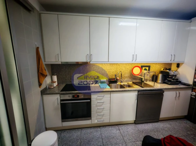 Apartamento T2 para Venda em Moreira Foto 8