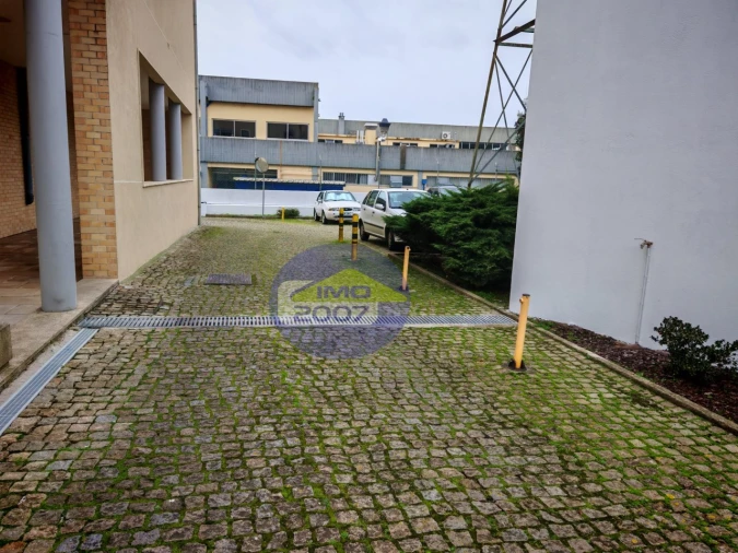 Apartamento T2 para Venda em Moreira Foto 41