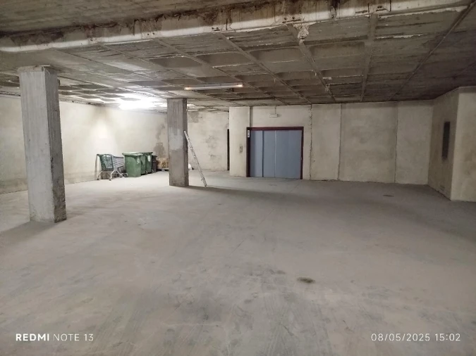 Armazém para Venda em Santo António Foto 6