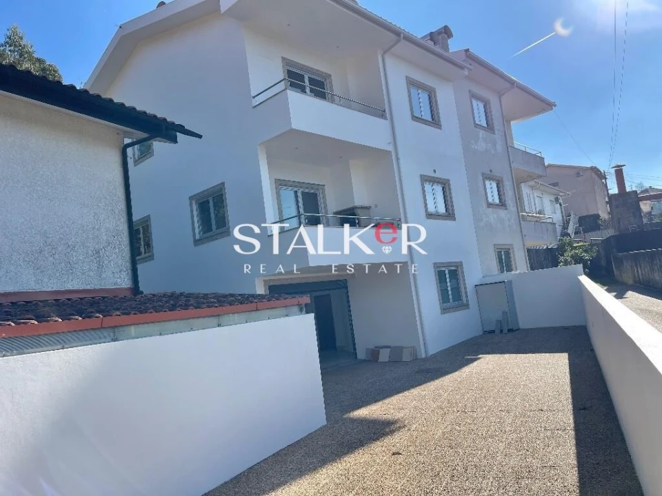 Moradia T3 para Venda em São João da Madeira Foto 18