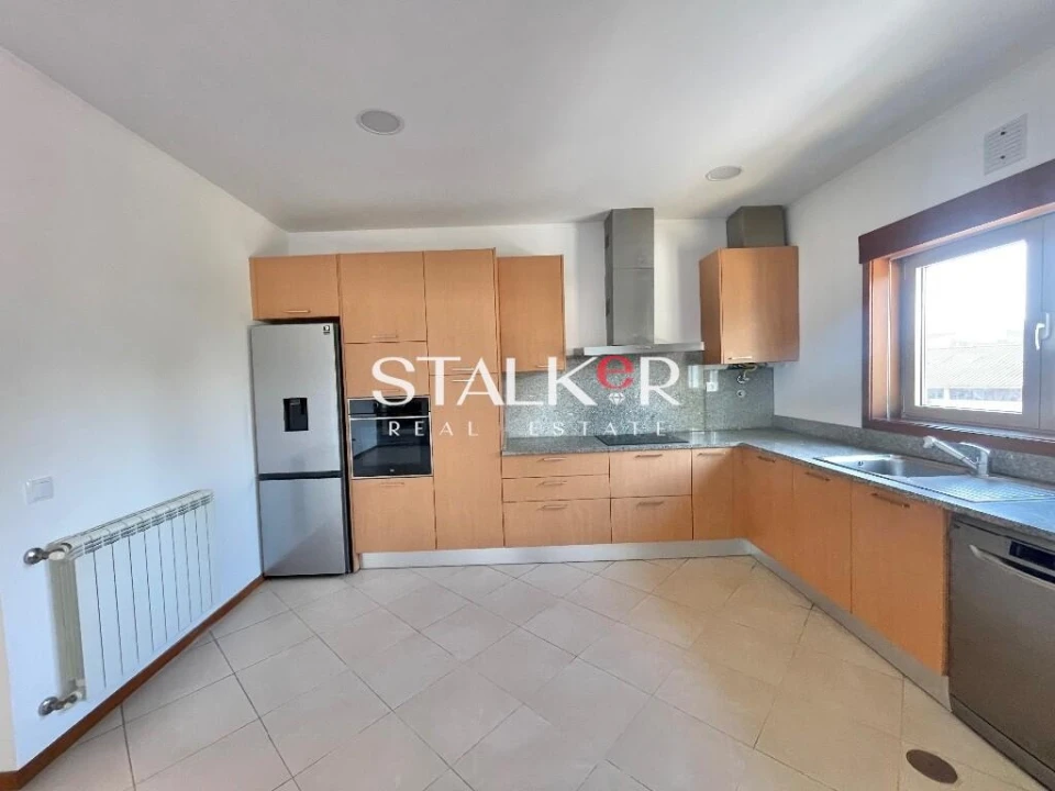 Moradia T3 para Venda em São João da Madeira Foto 9