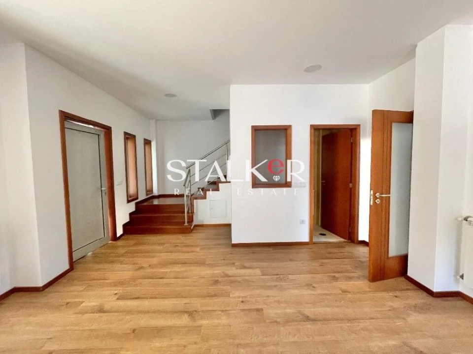 Moradia T3 para Venda em São João da Madeira Foto 2