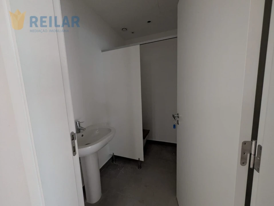 Loja para Arrendamento em Moscavide e Portela Foto 7