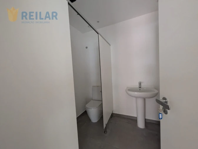 Loja para Arrendamento em Moscavide e Portela Foto 5