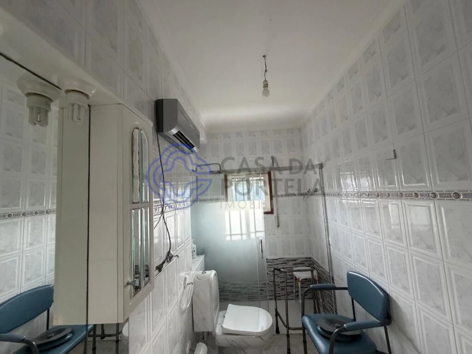 Moradia T2 para Venda em Guilhufe e Urrô Foto 19