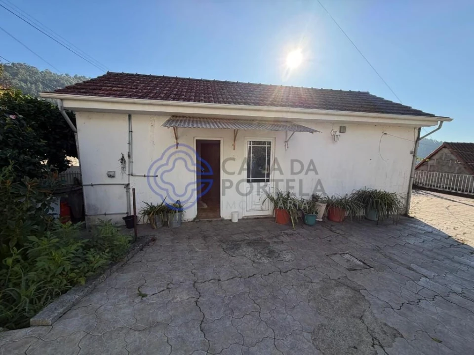 Moradia T2 para Venda em Guilhufe e Urrô Foto 37