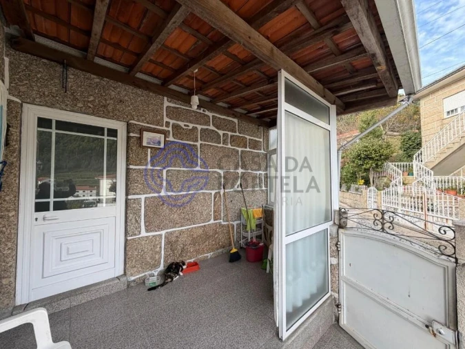 Moradia T2 para Venda em Guilhufe e Urrô Foto 4