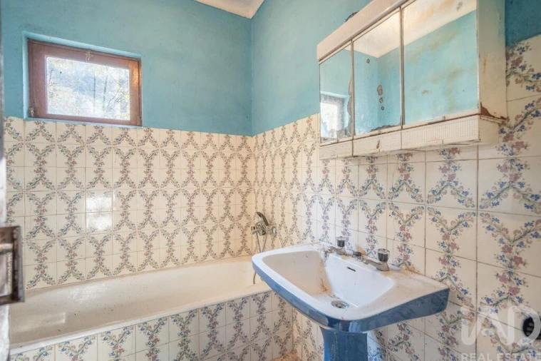 Moradia T2 para Venda em Escariz (São Mamede) e Escariz (São Martinho) Foto 7