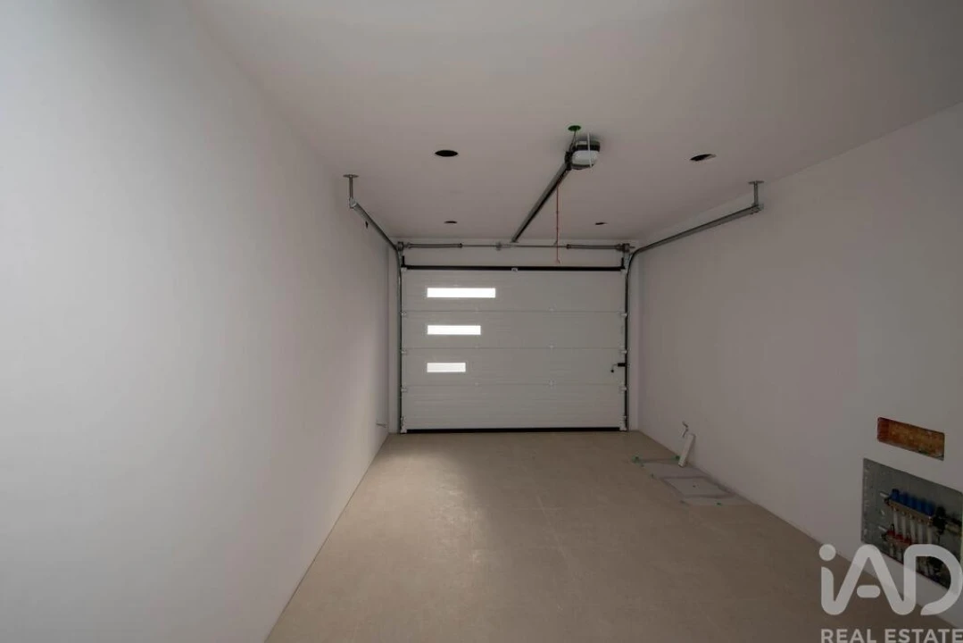 Moradia T4 para Venda em Maceira Foto 20