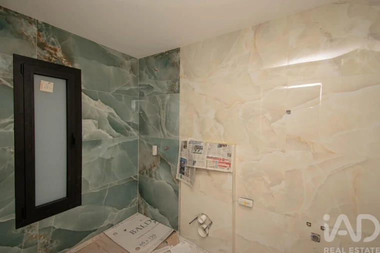 Moradia T4 para Venda em Maceira Foto 14