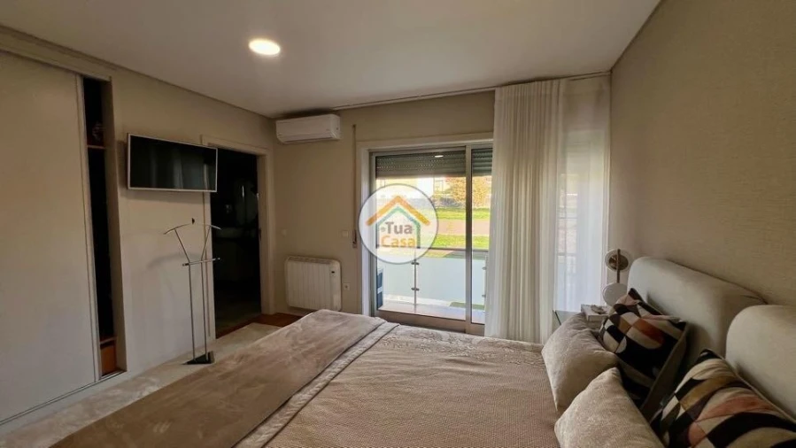 Moradia T4 para Venda em Caldas de Vizela (São Miguel e São João) Foto 18