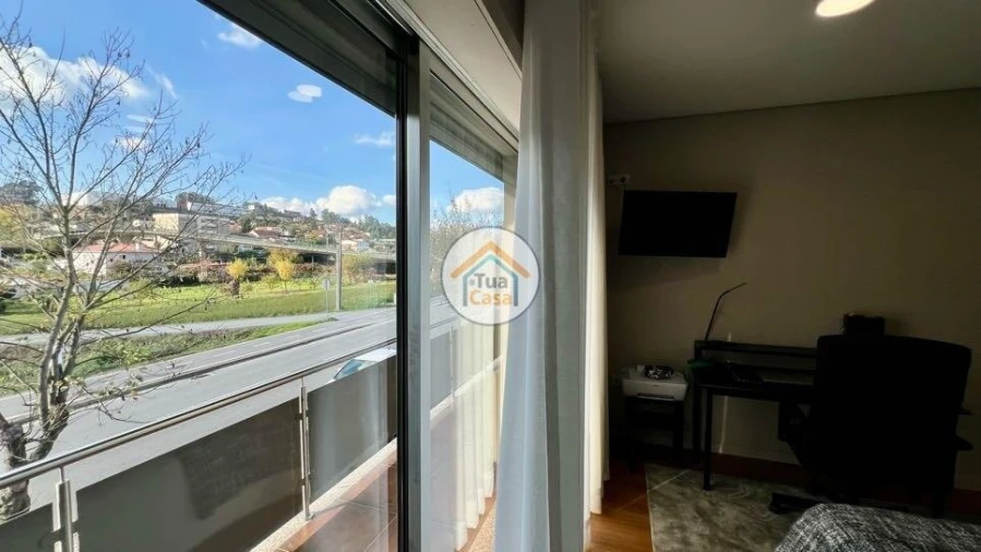 Moradia T4 para Venda em Caldas de Vizela (São Miguel e São João) Foto 15