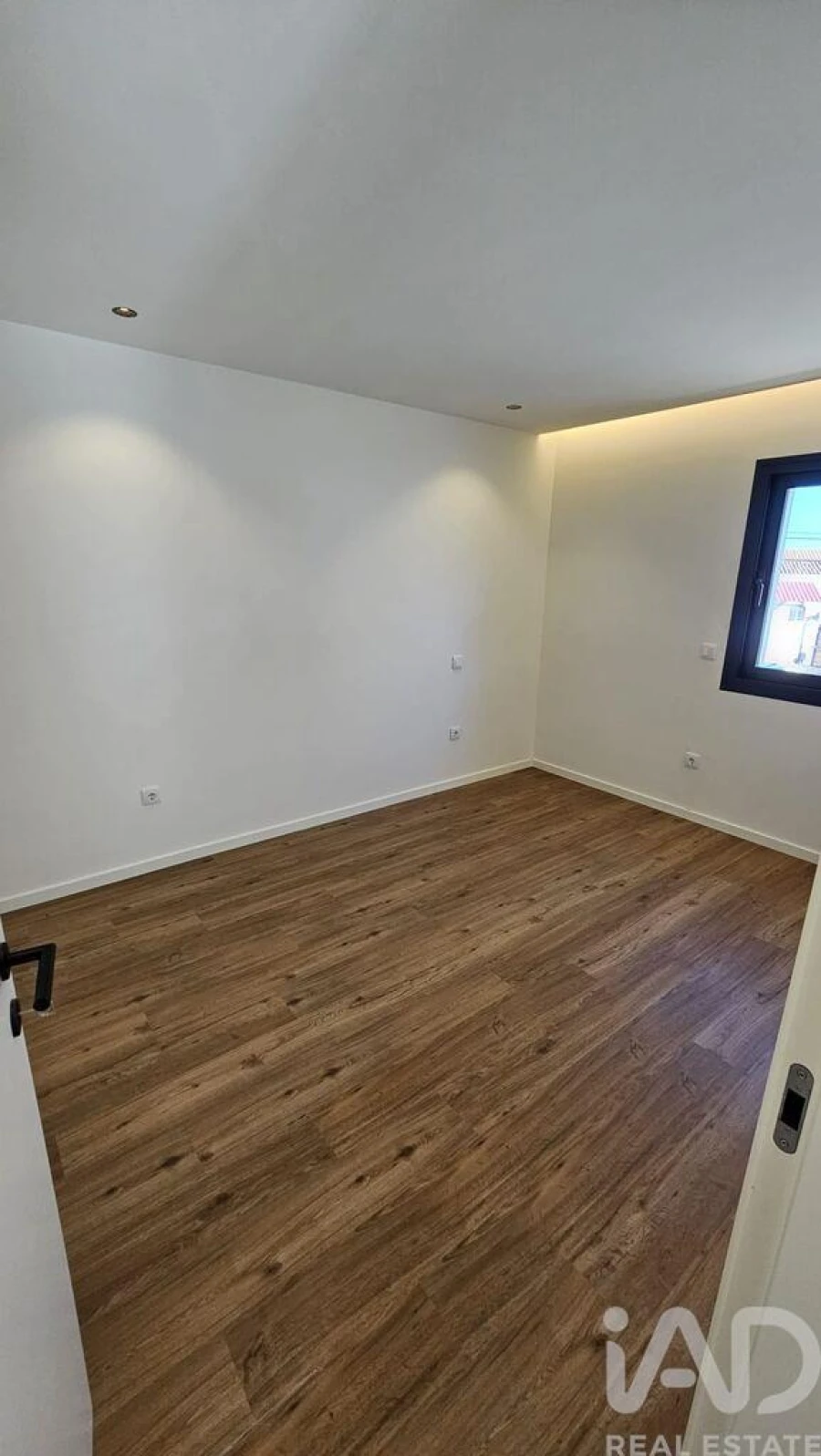 Moradia T3 para Venda em Loule (São Sebastião) Foto 17