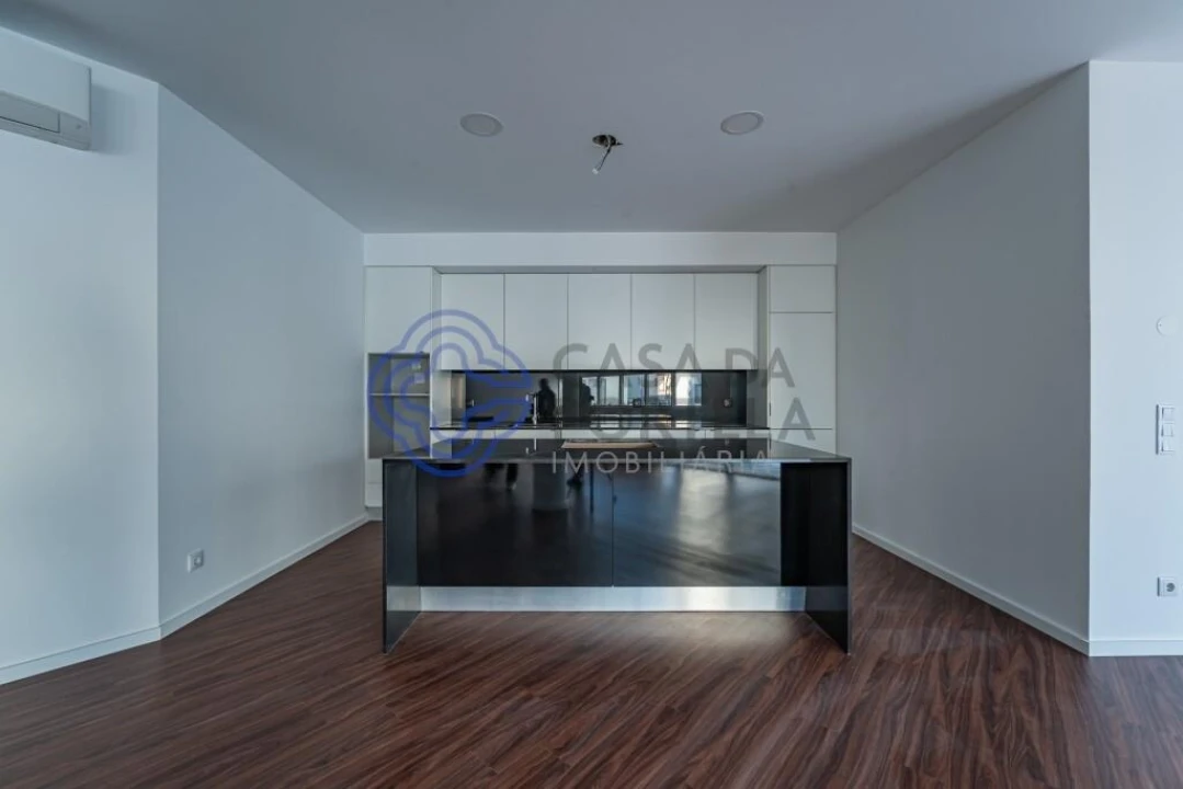 Apartamento T3 para Venda em Lordelo do Ouro e Massarelos Foto 8