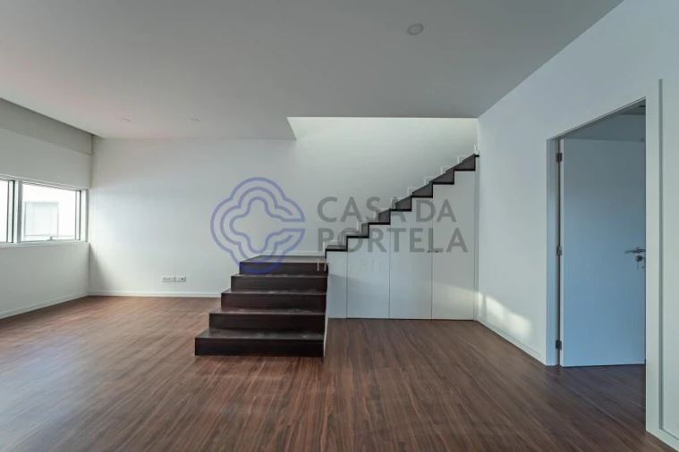 Apartamento T3 para Venda em Lordelo do Ouro e Massarelos Foto 12