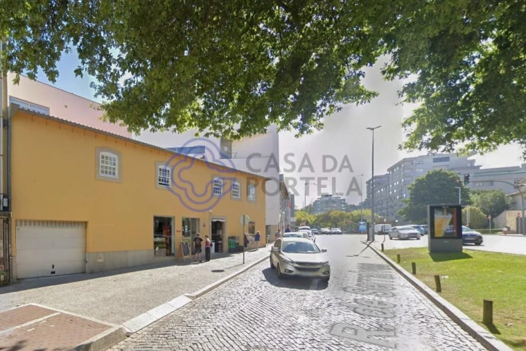 Apartamento T3 para Venda em Lordelo do Ouro e Massarelos Foto 21
