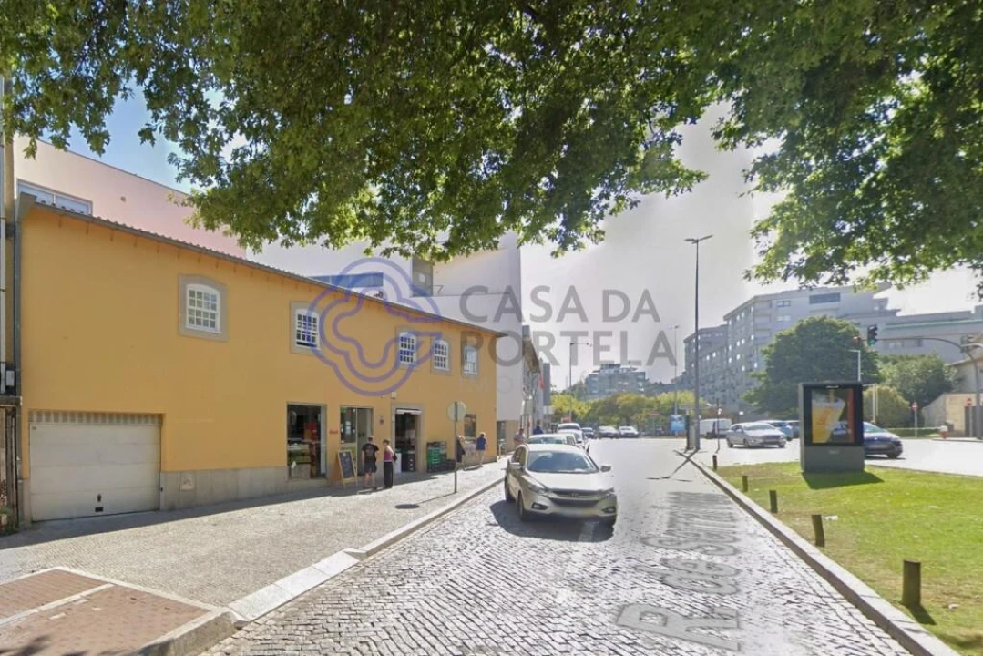 Apartamento T3 para Venda em Lordelo do Ouro e Massarelos Foto 21