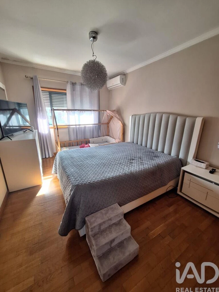 Apartamento T2 para Venda em Aguas Santas Foto 17