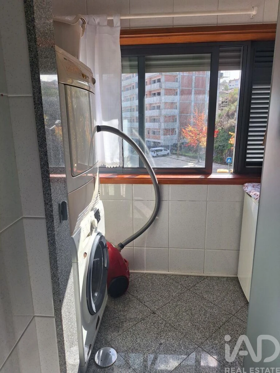 Apartamento T2 para Venda em Aguas Santas Foto 15