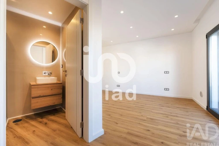 Apartamento T3 para Venda em Faro (Sé e São Pedro) Foto 9