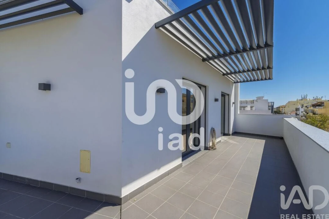 Apartamento T3 para Venda em Faro (Sé e São Pedro) Foto 16