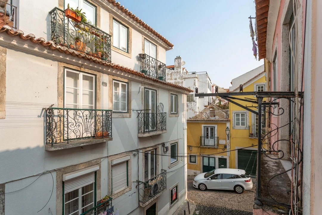 Apartamento T1 para Venda em Misericórdia Foto 3