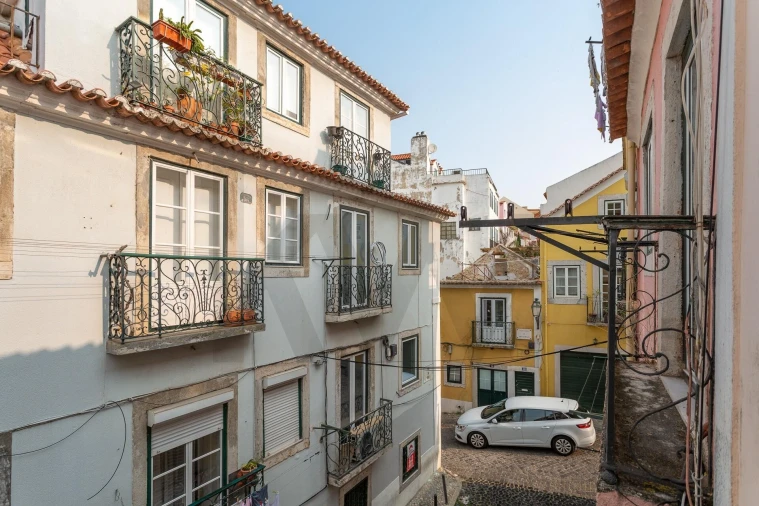 Apartamento T1 para Venda em Misericórdia Foto 3