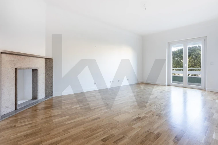 Apartamento T4 para Arrendamento em Arroios Foto 2