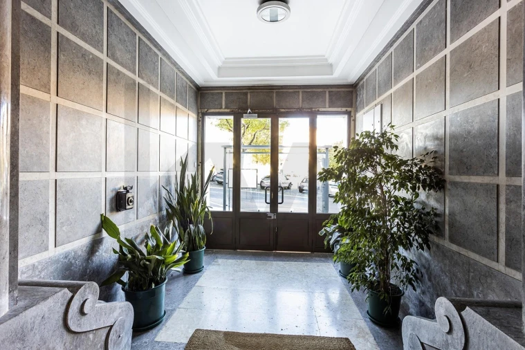 Apartamento T4 para Arrendamento em Arroios Foto 32