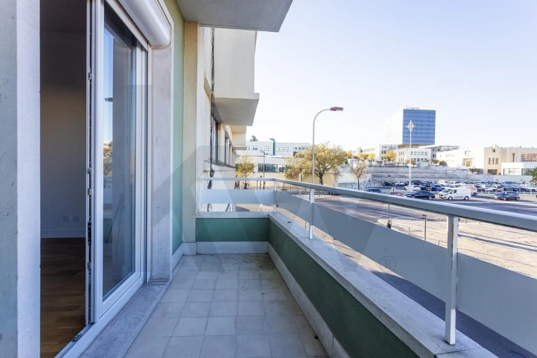 Apartamento T4 para Arrendamento em Arroios Foto 5